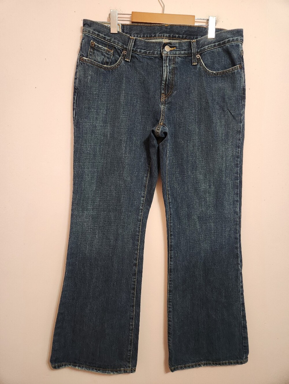 John B. Stetson Co. Classic Bootcut Western Jeans Size 16 Reg Medium Wash Denim